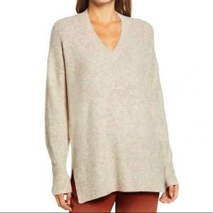 Halogen Sweater V-Neck Oversize Knit Rib Oatmeal Long Sleeve Sweater Career